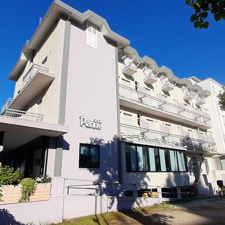 Hotel Penny Римини Экстерьер фото