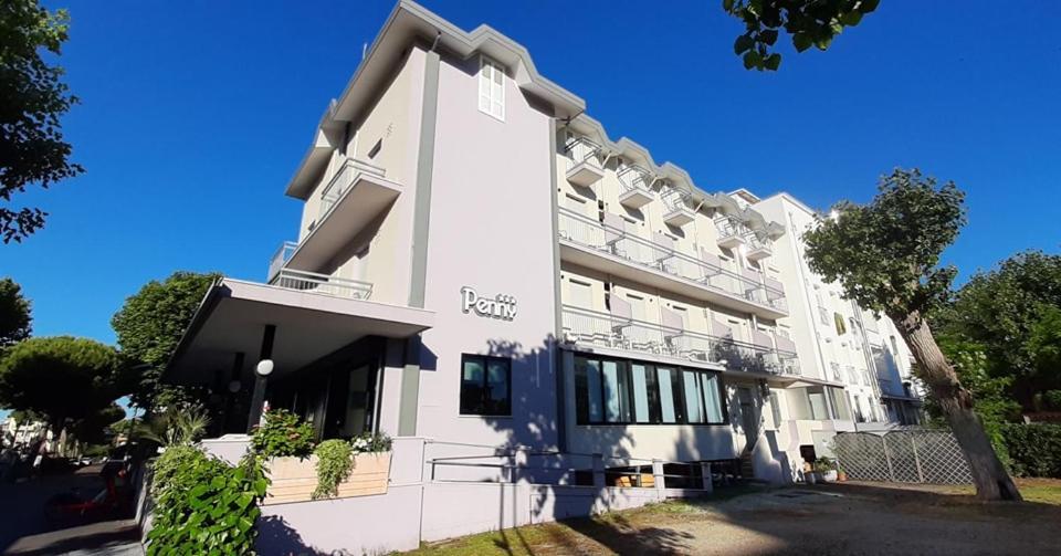 Hotel Penny Римини Экстерьер фото